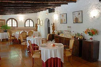 Petit Ses Rotges Hotel 3*